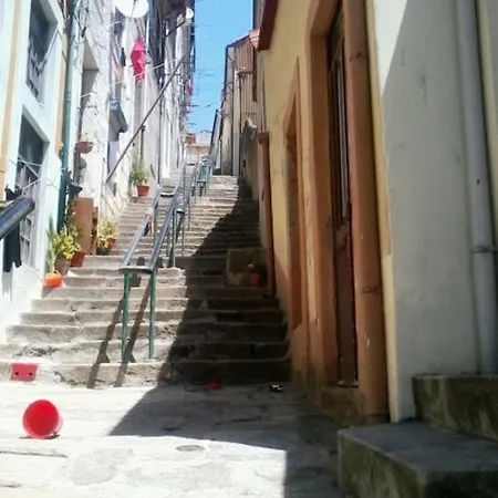 Casinha Miradouro * Вила-Нова-ди-Гая